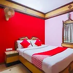 Oyo Flagship 24364 Shiv Shanthi Grand