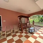 Chill Inn - Families Only