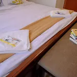 4Bed Luxe Villa With Breakfast L Wifi