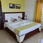 Browntreecottage