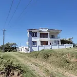 Browntreecottage