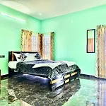 Ak Royal Inn Homestay Ooty