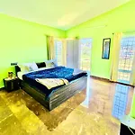 Ak Royal Inn Homestay Ooty
