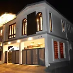 Everfresh High View Cottage Ooty