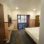 Sw Lake Residency
