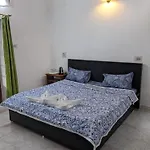 Pet Friendly Bungalow At Heritage District