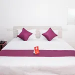 Oyo 11394 Hotel Mount N Breeze