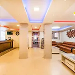 Fabhotel De Santosh Residency Ettines Road