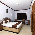 Oyo Rooms 074 Conoor Main Road