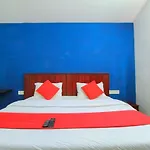 Oyo 15479 Vista Suites Kalatty