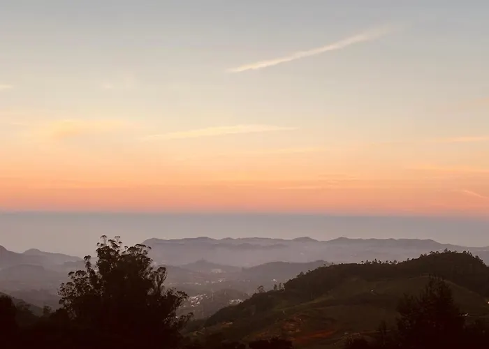 Vista Sunrise View Resort
