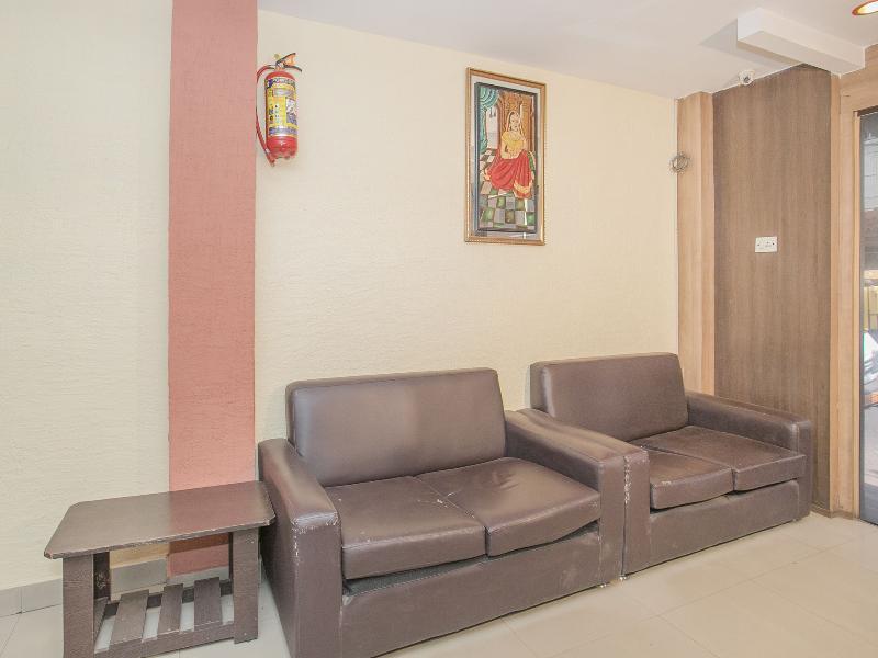 Oyo Flagship 24364 Shiv Shanthi Grand 3* Ooty