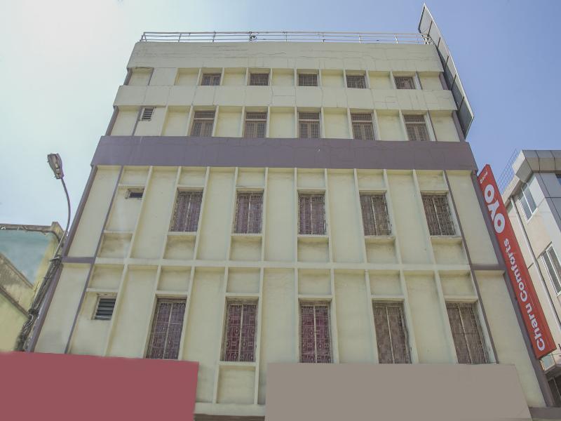 Oyo Flagship 24364 Shiv Shanthi Grand Hotel