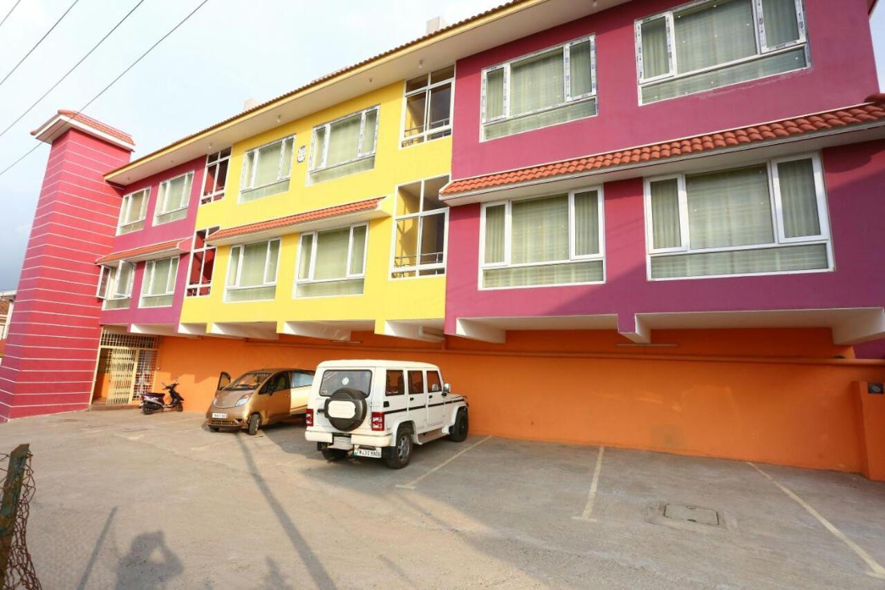 Mmr Holiday Inn Hotel