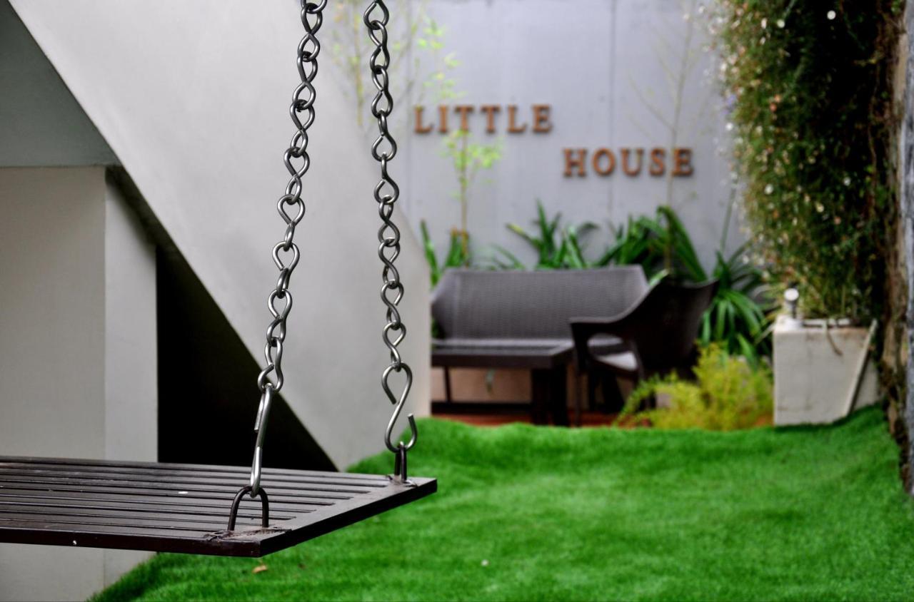 Little House *