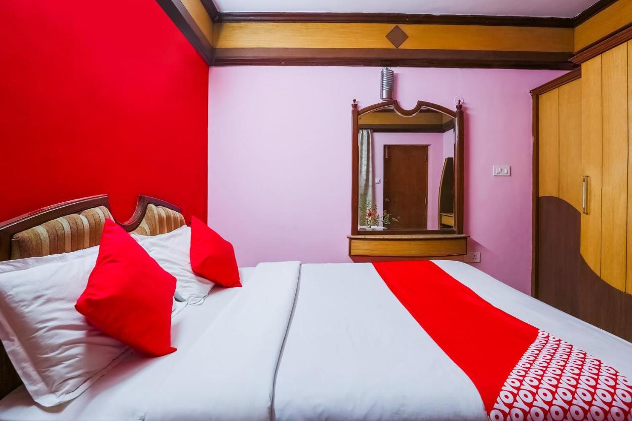 Hotel Oyo Flagship 24364 Shiv Shanthi Grand