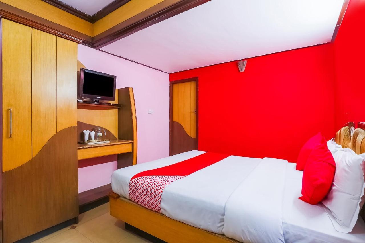 Oyo Flagship 24364 Shiv Shanthi Grand 3* Ooty