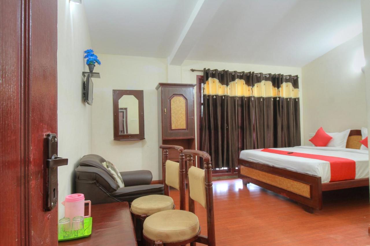 Hotel Capital O 14434 Rj 3*