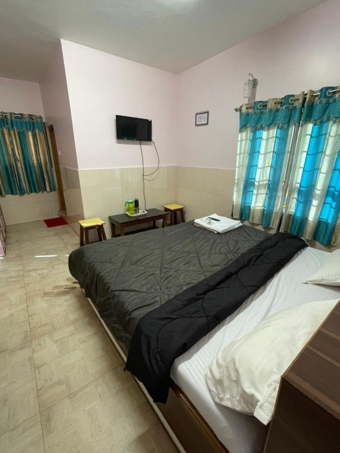 Hotel Pentoz - Charing Cross, 5*