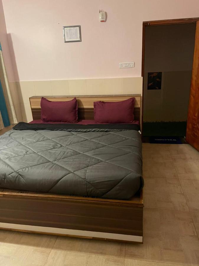 Hotel Pentoz - Charing Cross, 5*