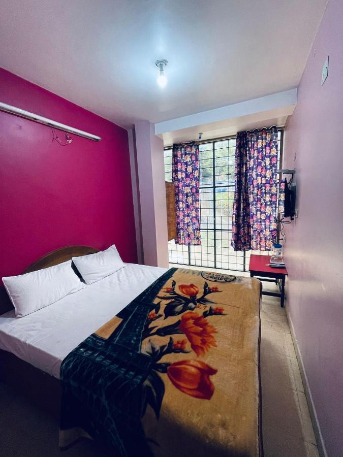 Nakshatra Guest house *