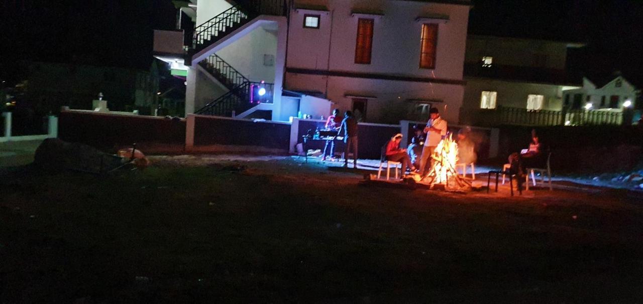 Villa Shree Suites *