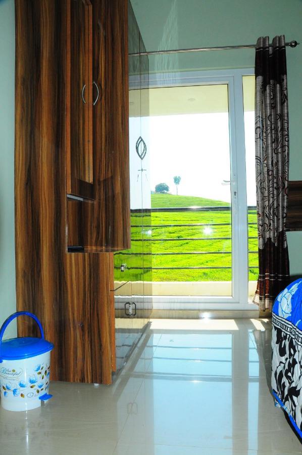 Rose Garden Enclave For Families & Executives * Ooty