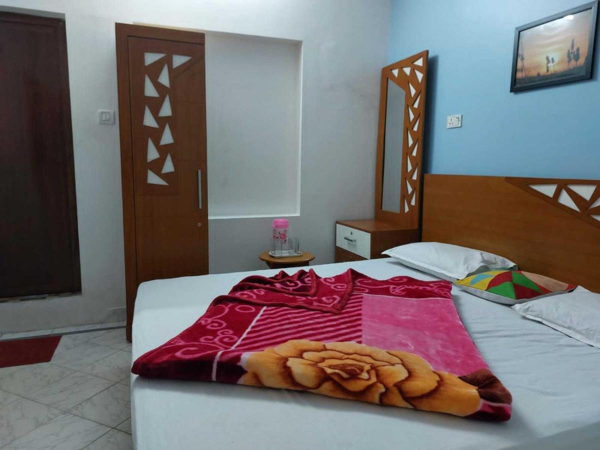 Flagship 93621 Red Rock Hotel 3*