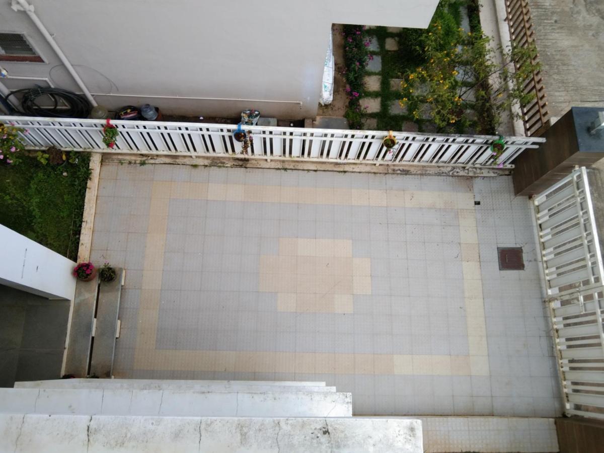 Hotel V.r.nest 2*