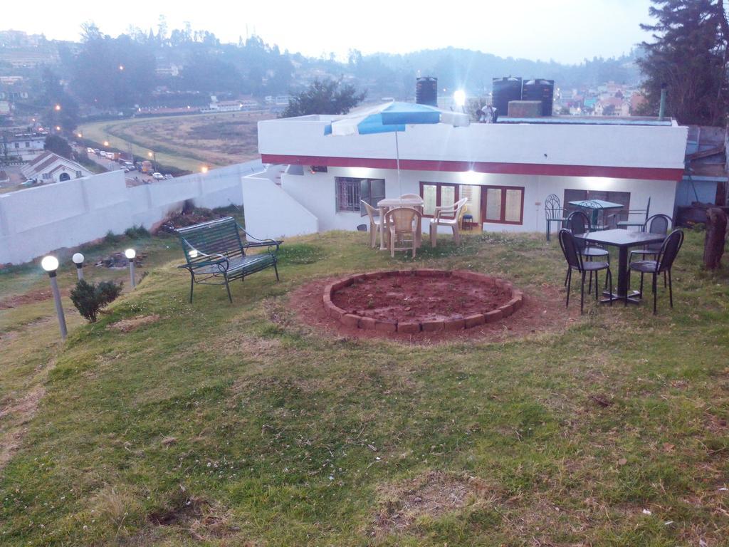 Homestay Down Town *