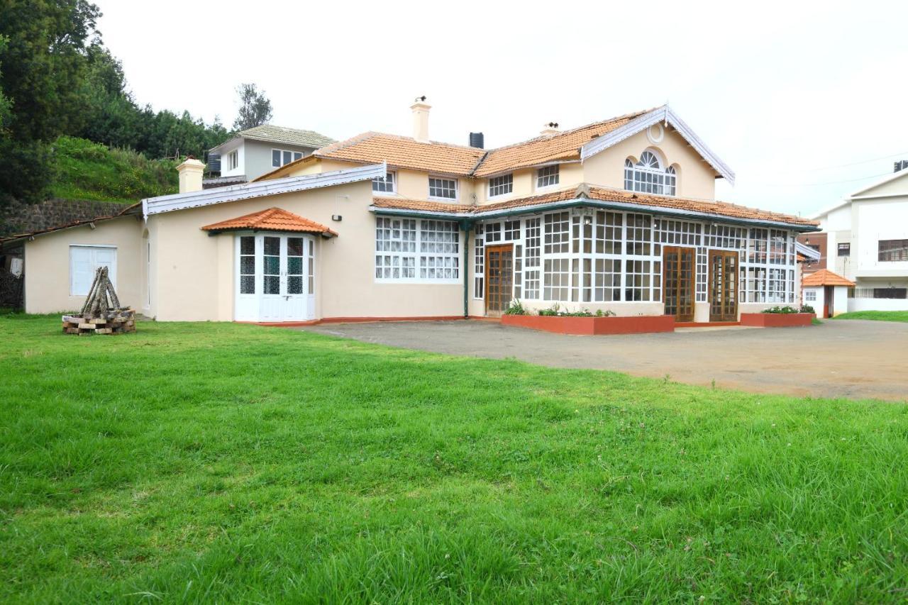 Oyo 9080 Hillwood Ooty