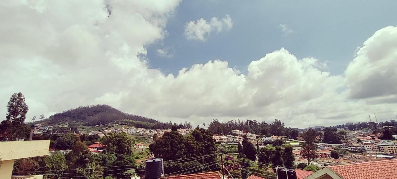 Sunset View * Ooty