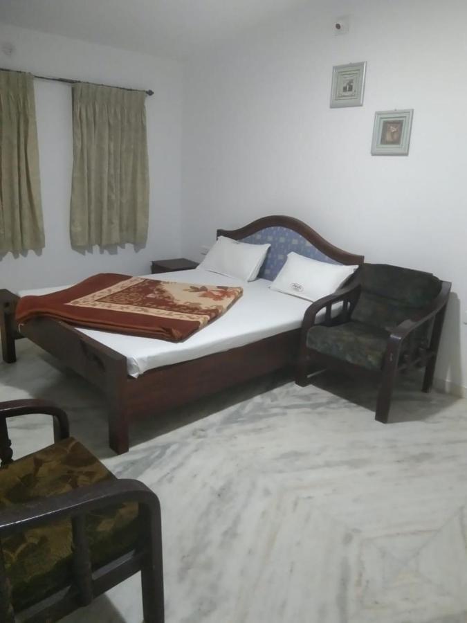Homestay Sil *