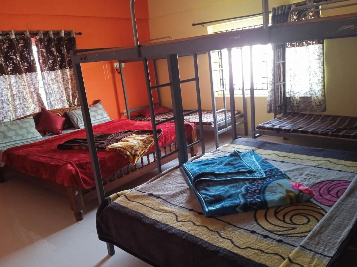 Jj Homes Dormetry Apartment Ooty
