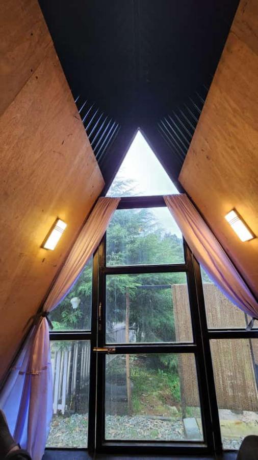 Woodside Bungalow Hotel *