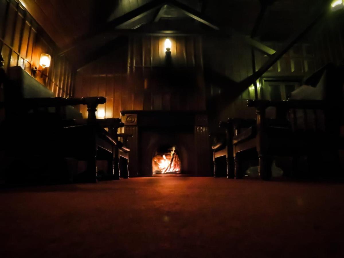 Hotel Woodside Bungalow *