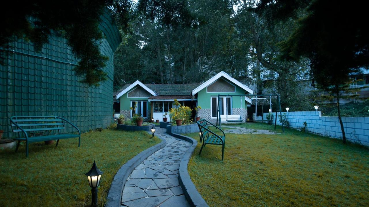 Resort Casa-families Only