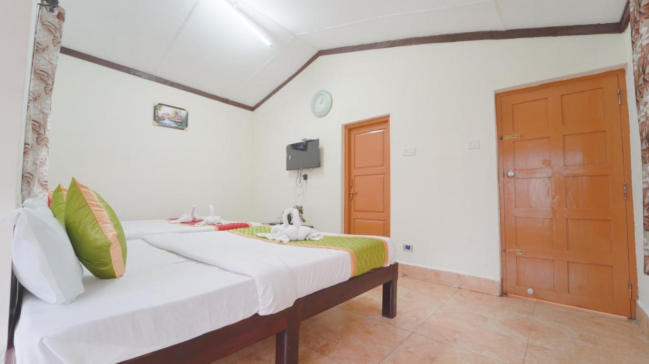 Resort Amuthu Residency Ooty