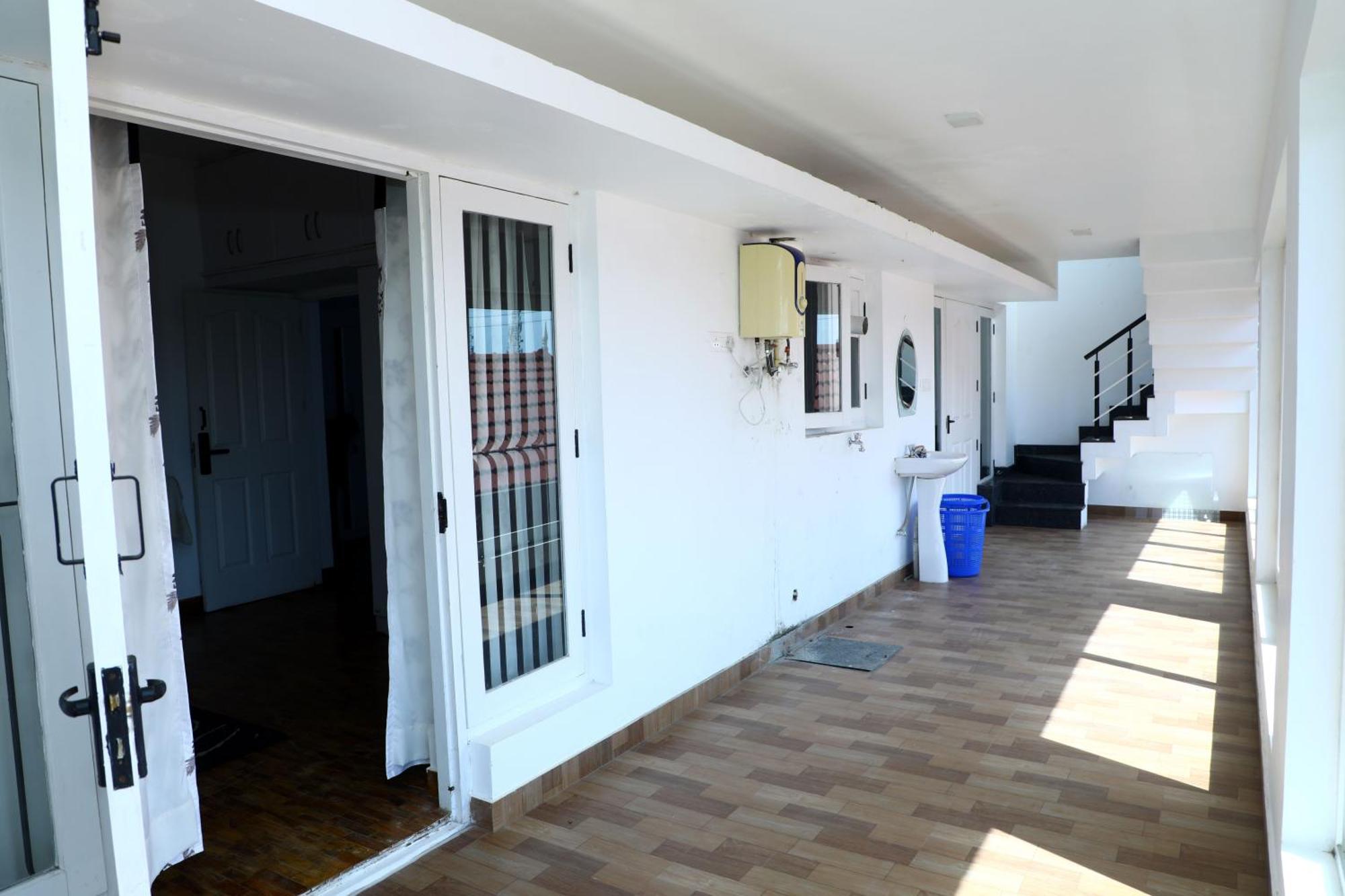 Hailstone Villa *