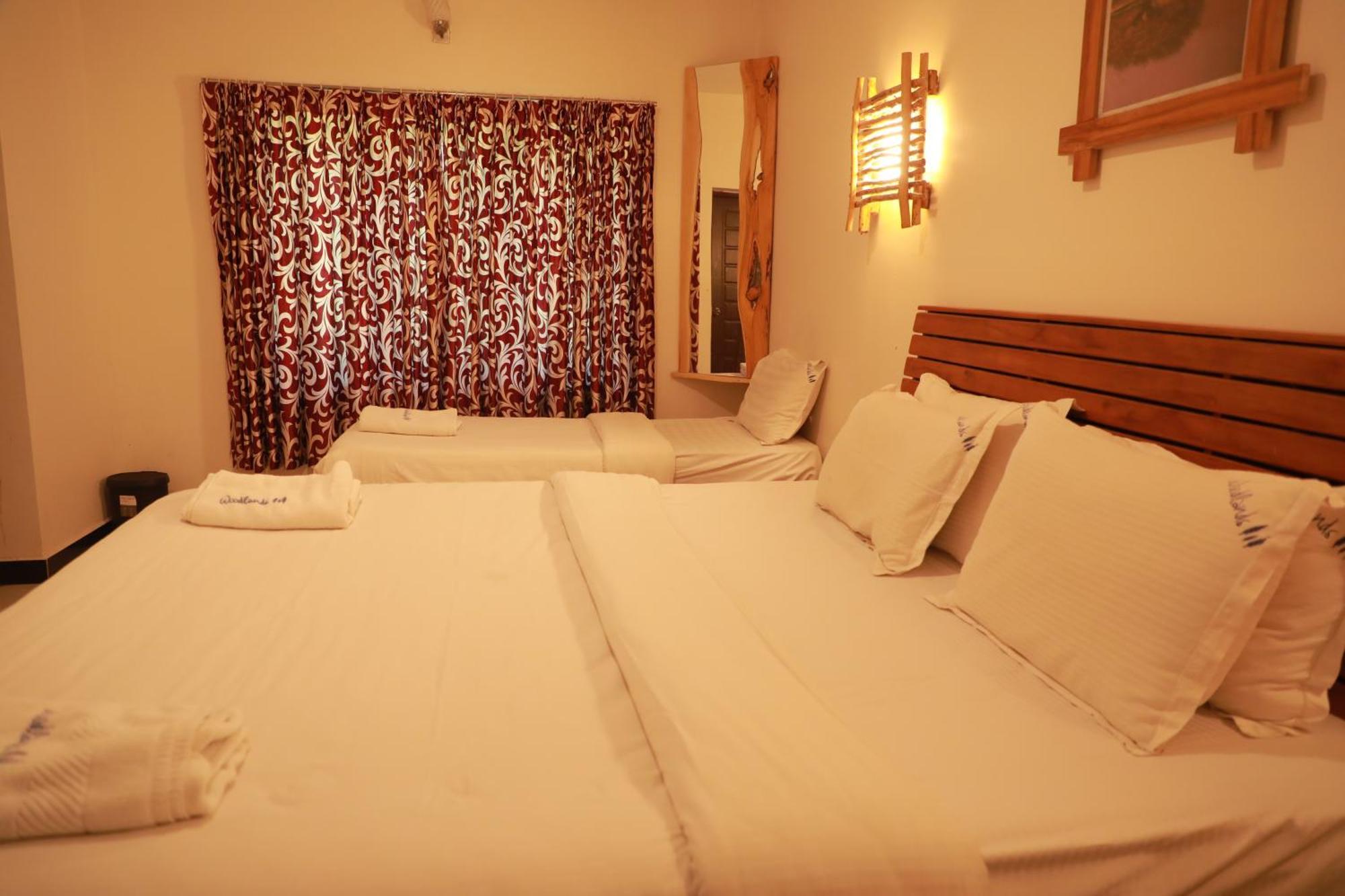 Hotel The Woodlands Residency- Unmarried And Stag Groups Not Allowed 3*