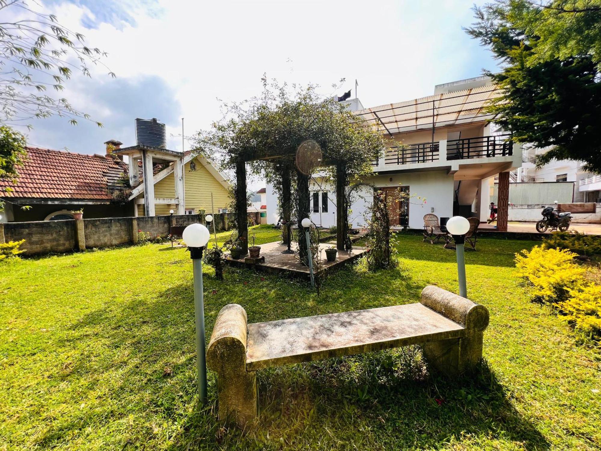 Nature View Cottage-individual * Ooty