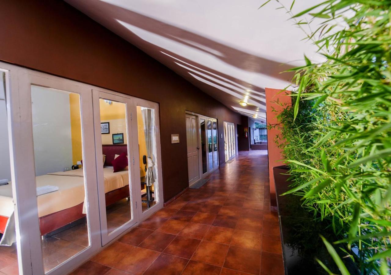 Silent Valley Farmstead Ooty By Voye Homes *