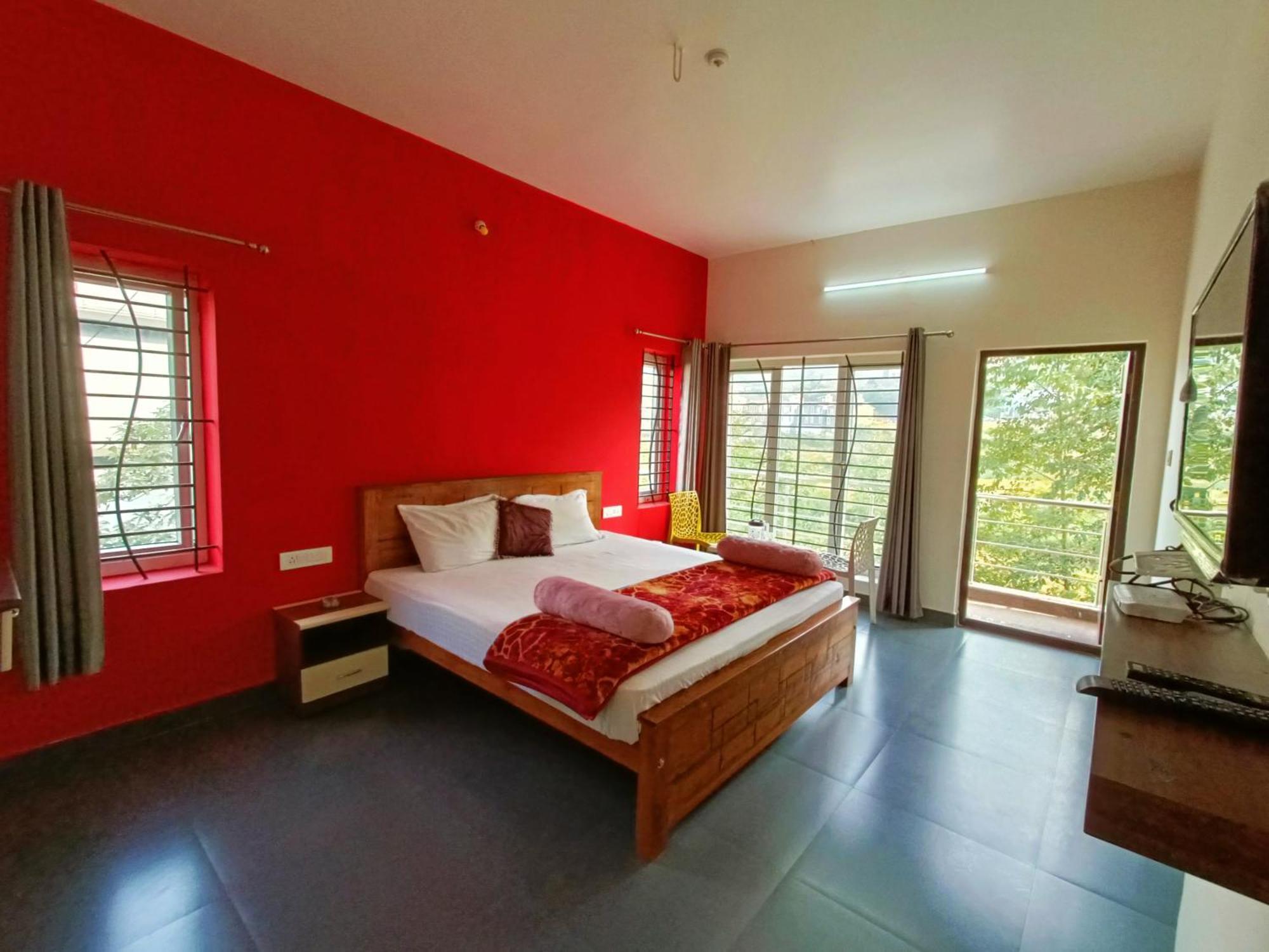 Hotel Serenity 3*