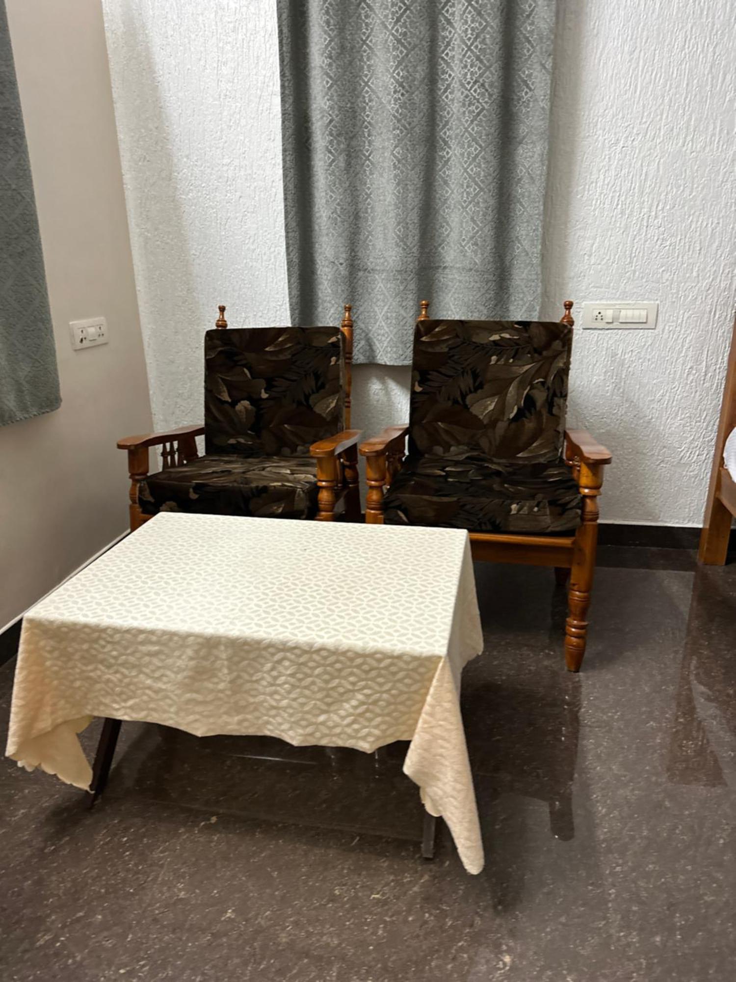 Homestay Nivi By Lexstays *