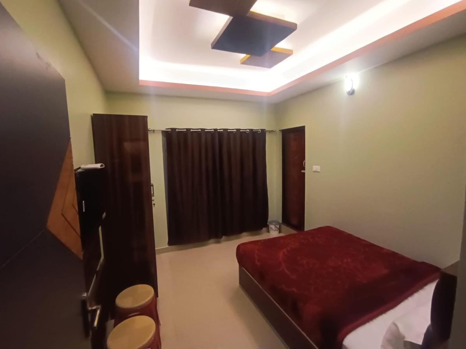 Rose Garden Enclave For Families & Executives Bed & Breakfast Ooty