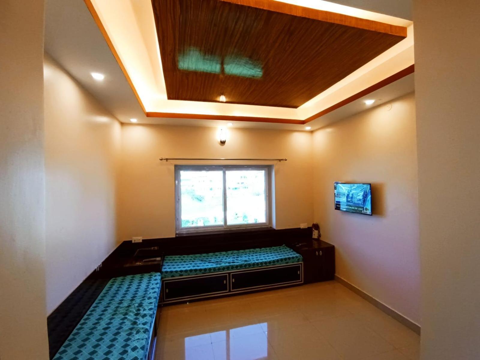 Rose Garden Enclave For Families & Executives