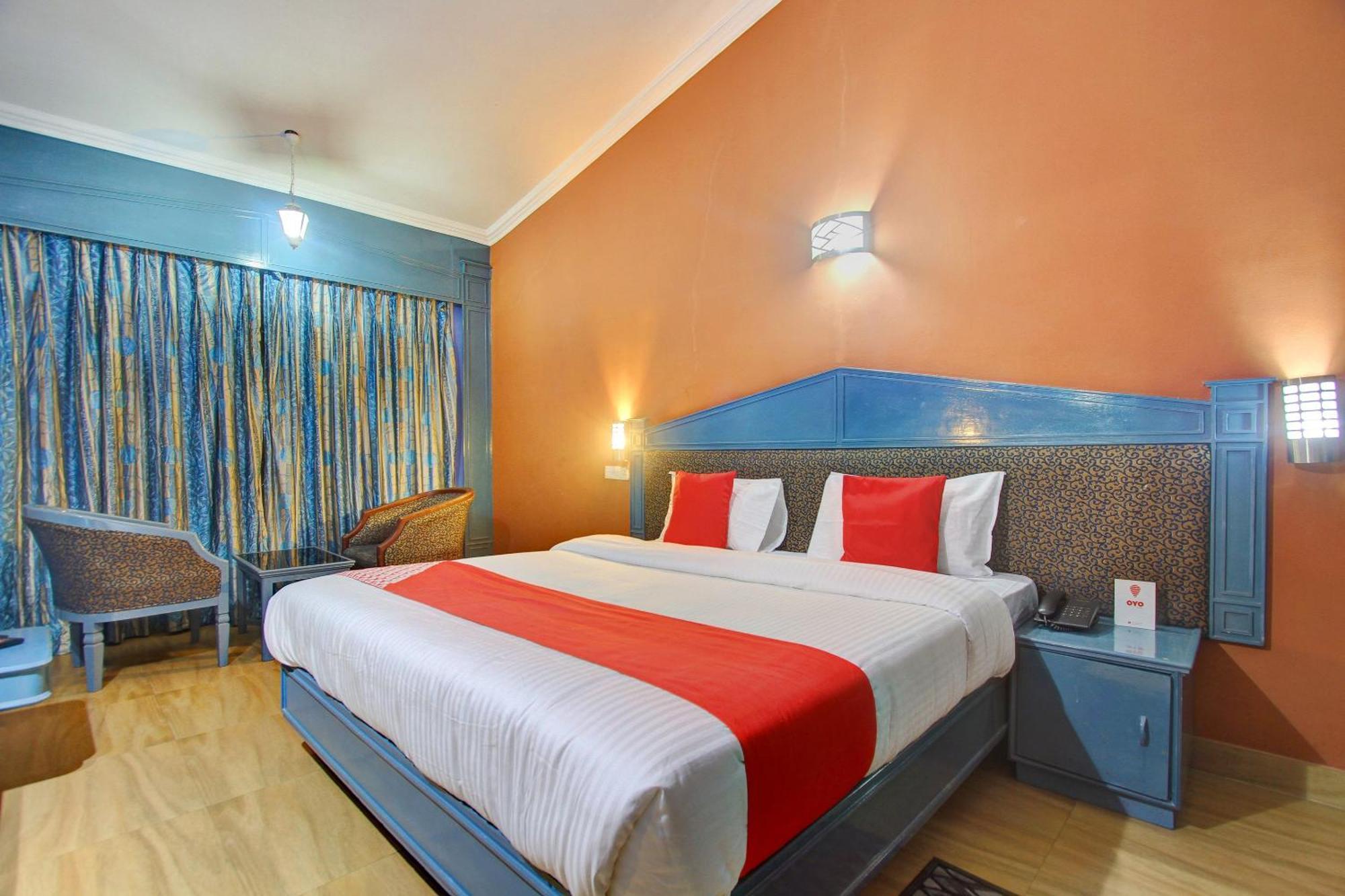 Capital O 13231 Sapphire Garden View 3* Ooty