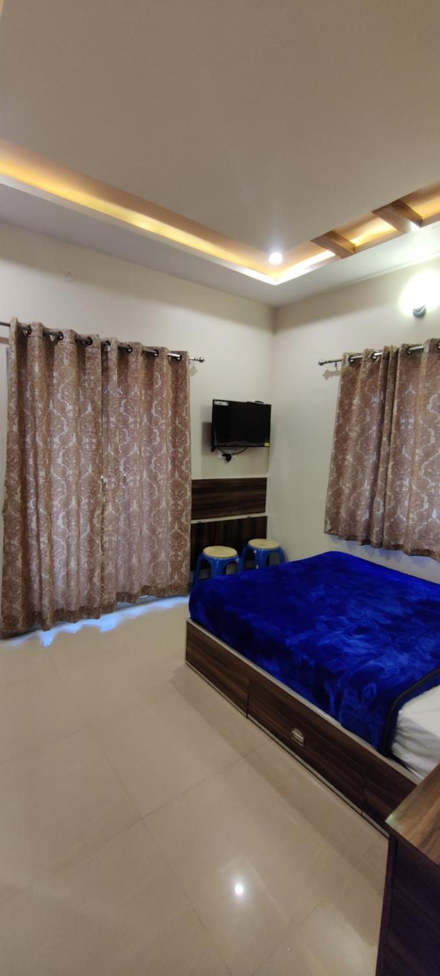 Rose Garden Enclave For Families & Executives Bed & Breakfast *