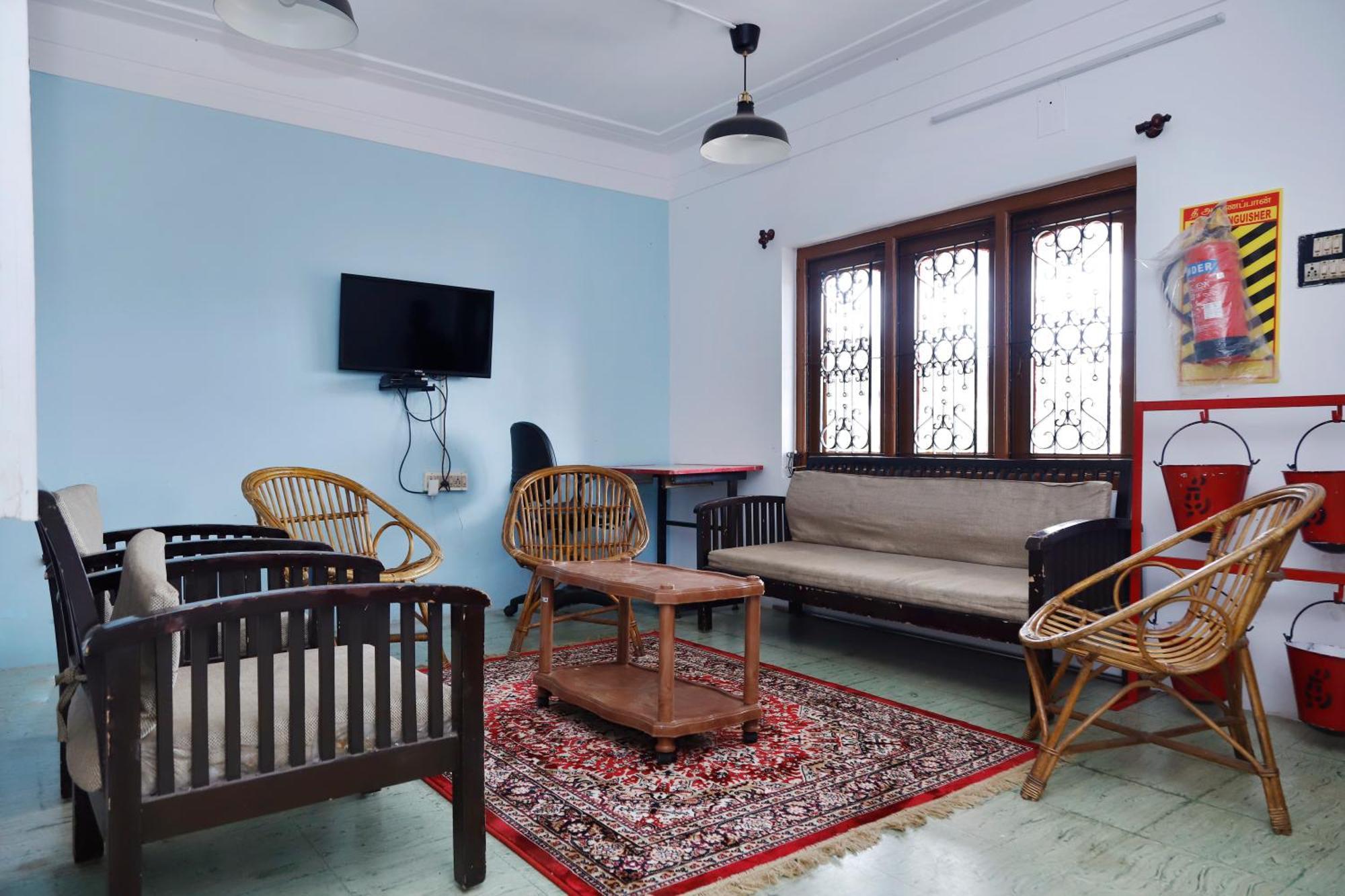 Hilltop Homestay * Ooty
