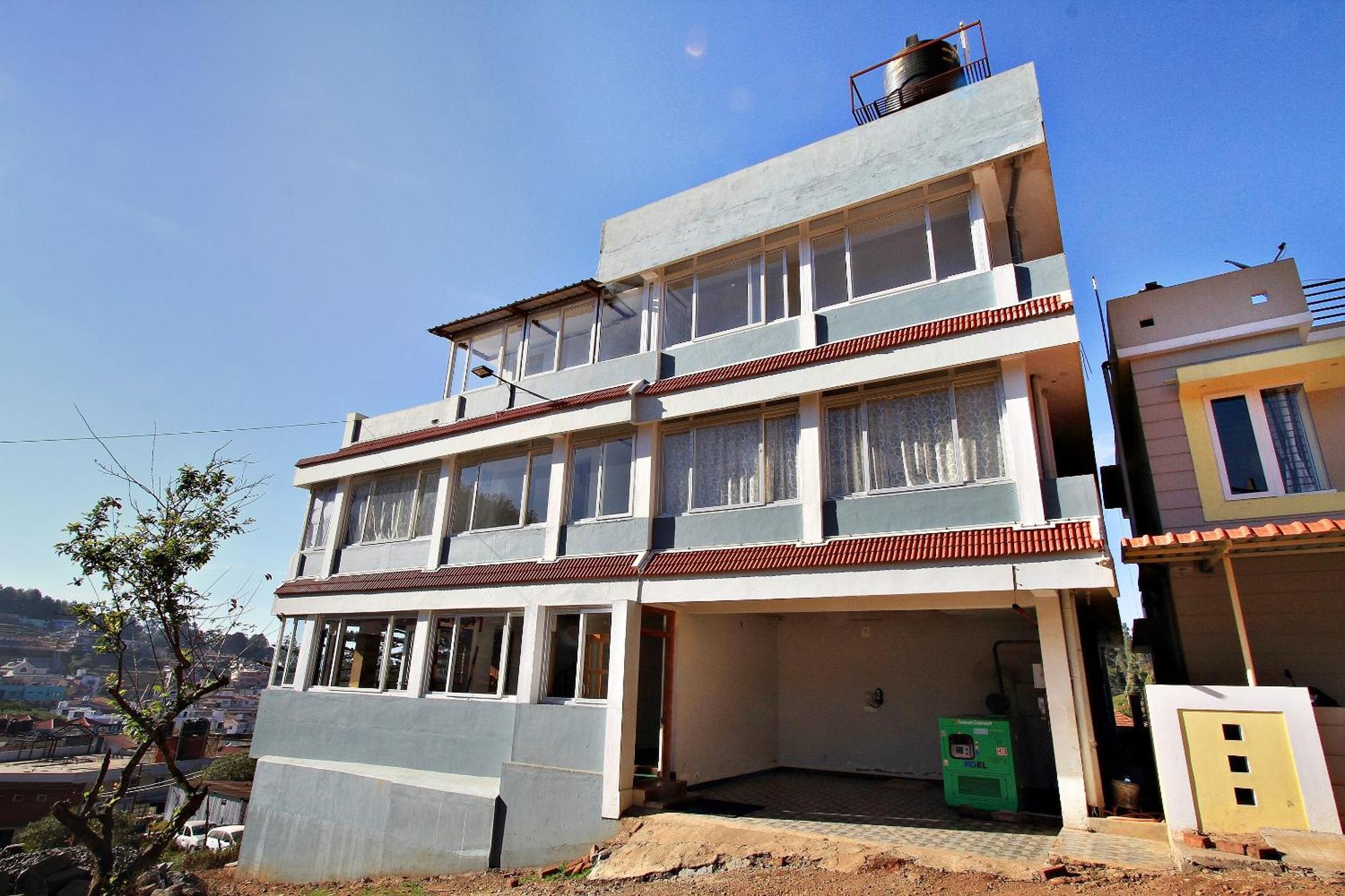 Capital O 8709 Rain Forest Hotel 3*